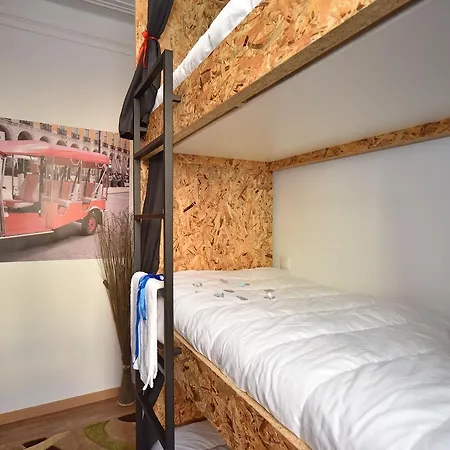 Capital Hostel *